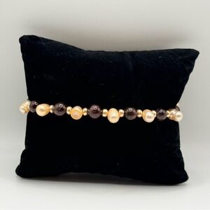 Beautiful Pearl and Garnet Bracelet